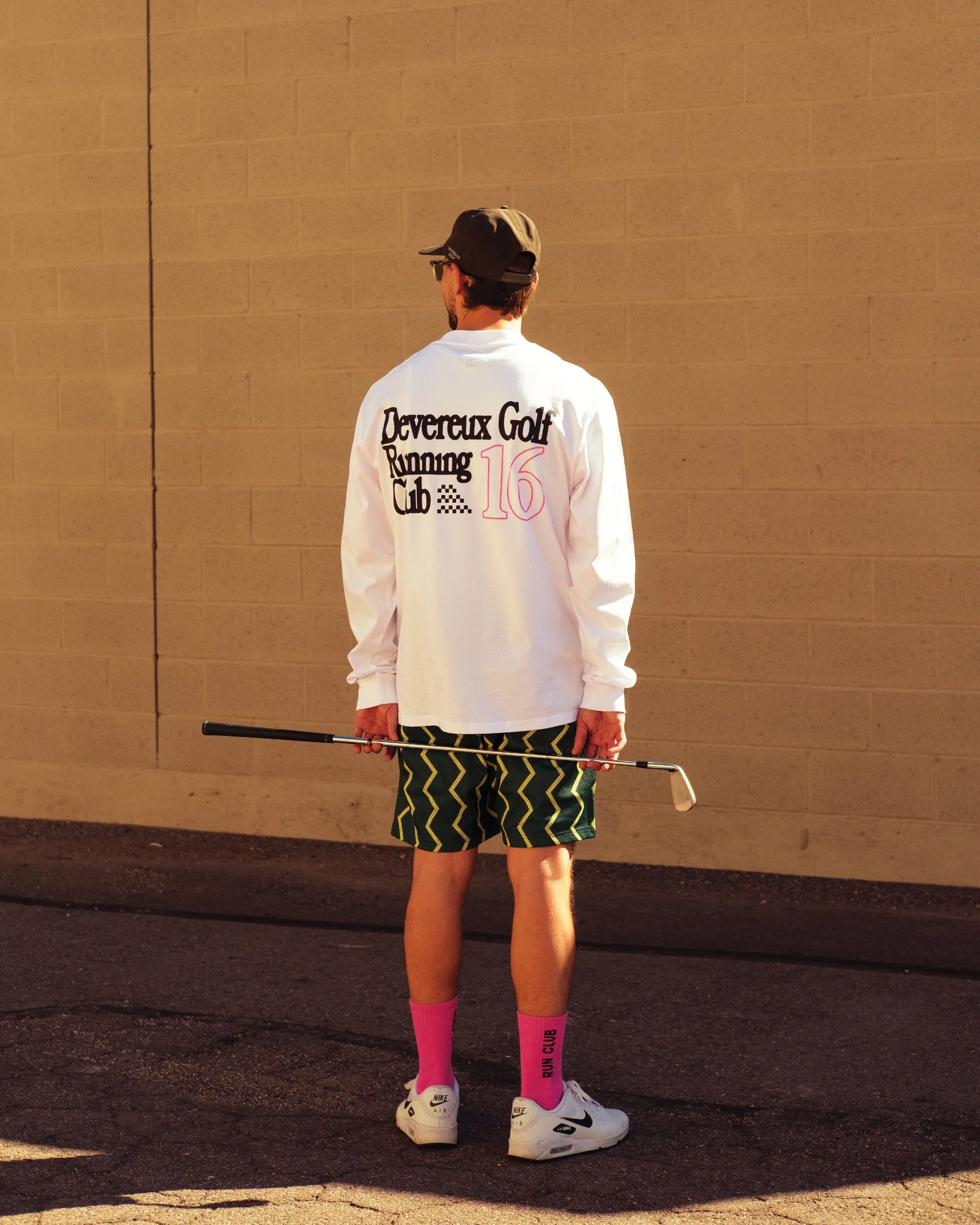 16 Golf Run Club Long Sleeve Tee