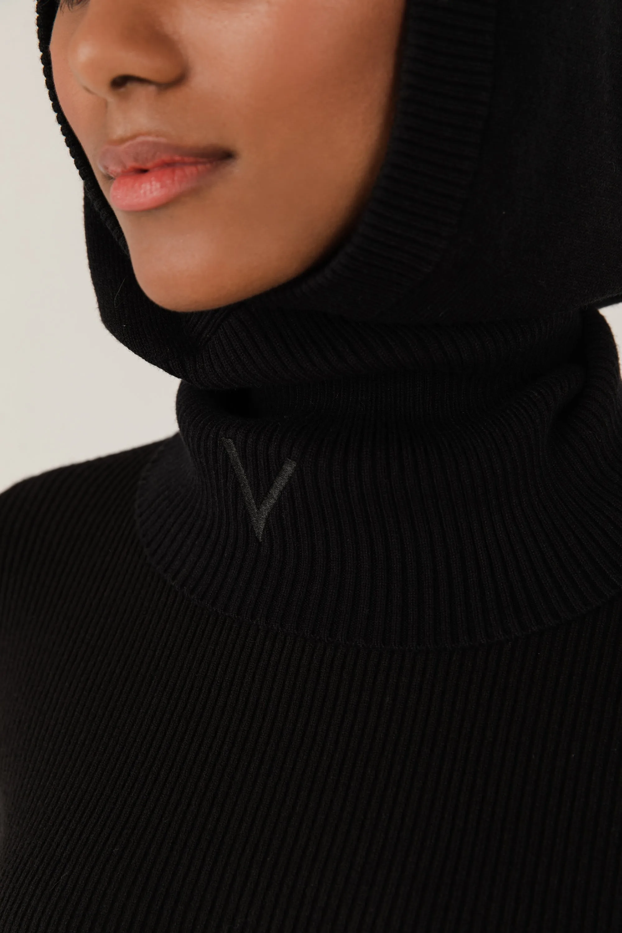 Ribbed Knit Balaclava - Black